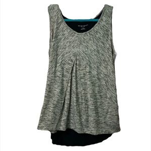Liz Lange Maternity Hi-Low tank top